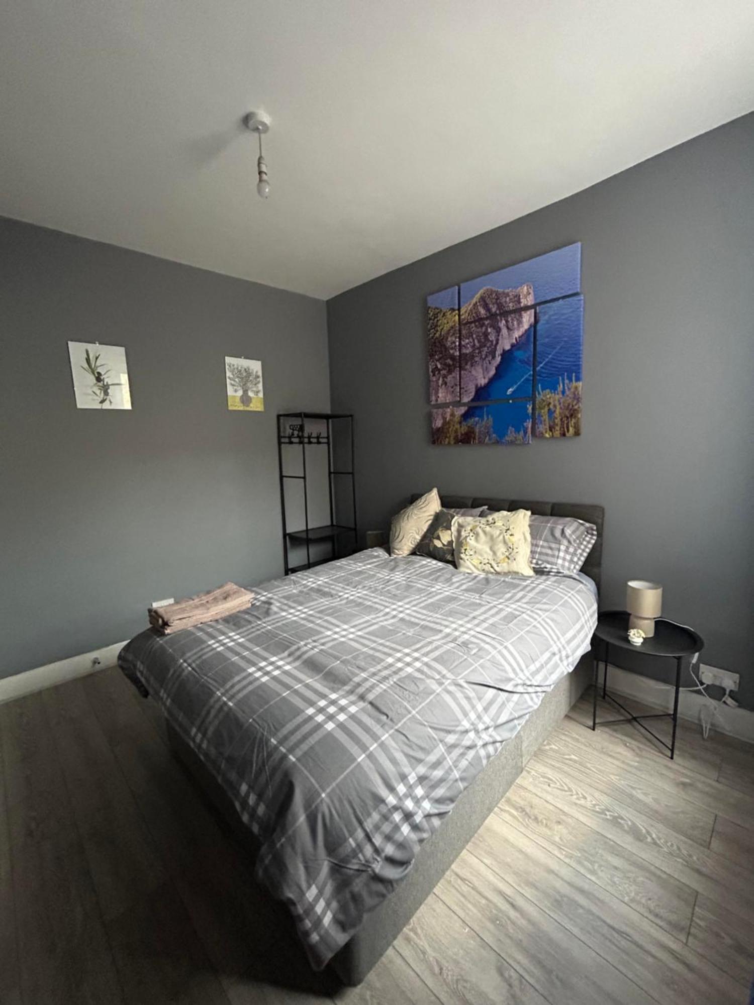 Hatton Homes: Tottenham London Luaran gambar