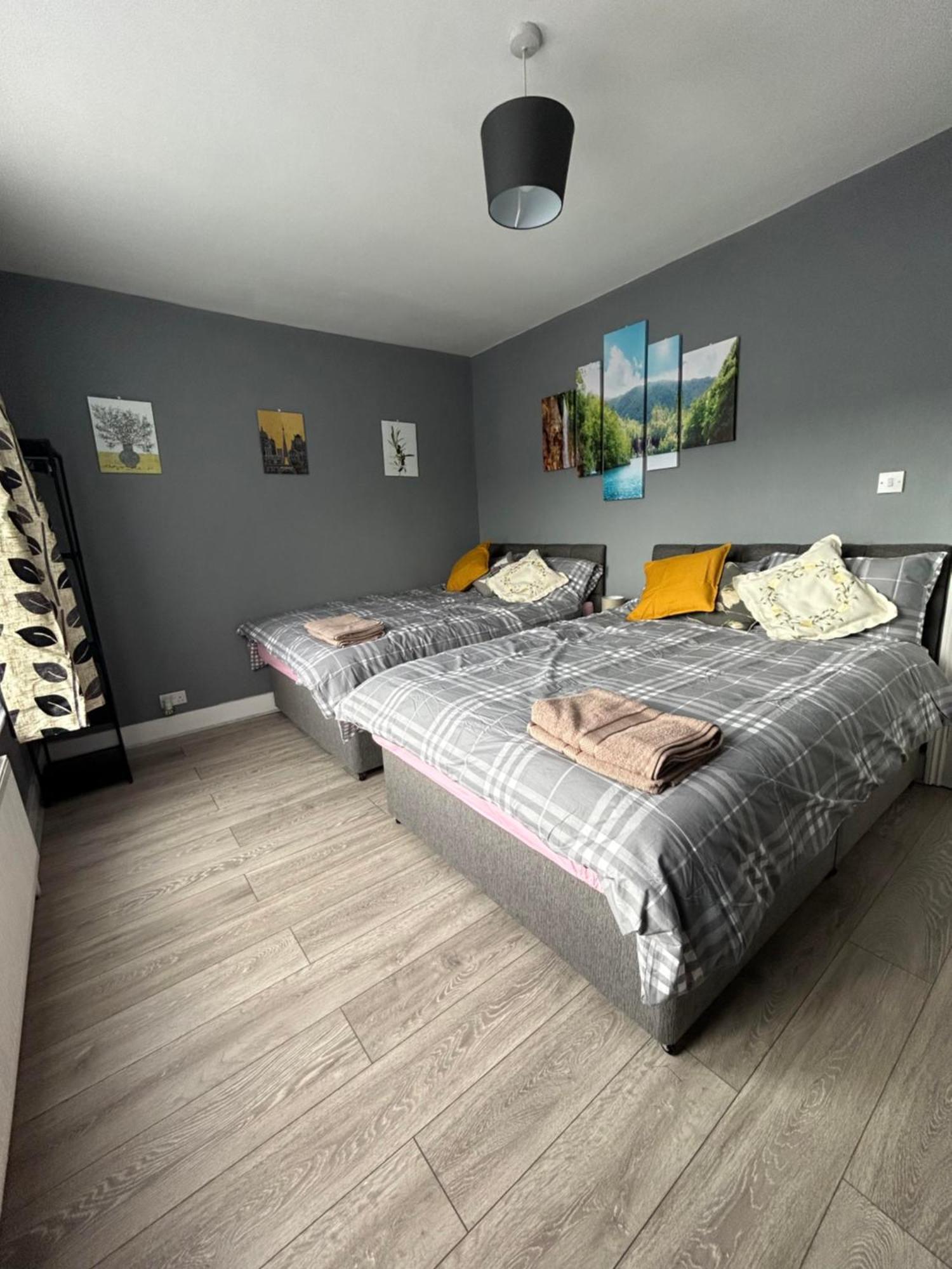 Hatton Homes: Tottenham London Luaran gambar